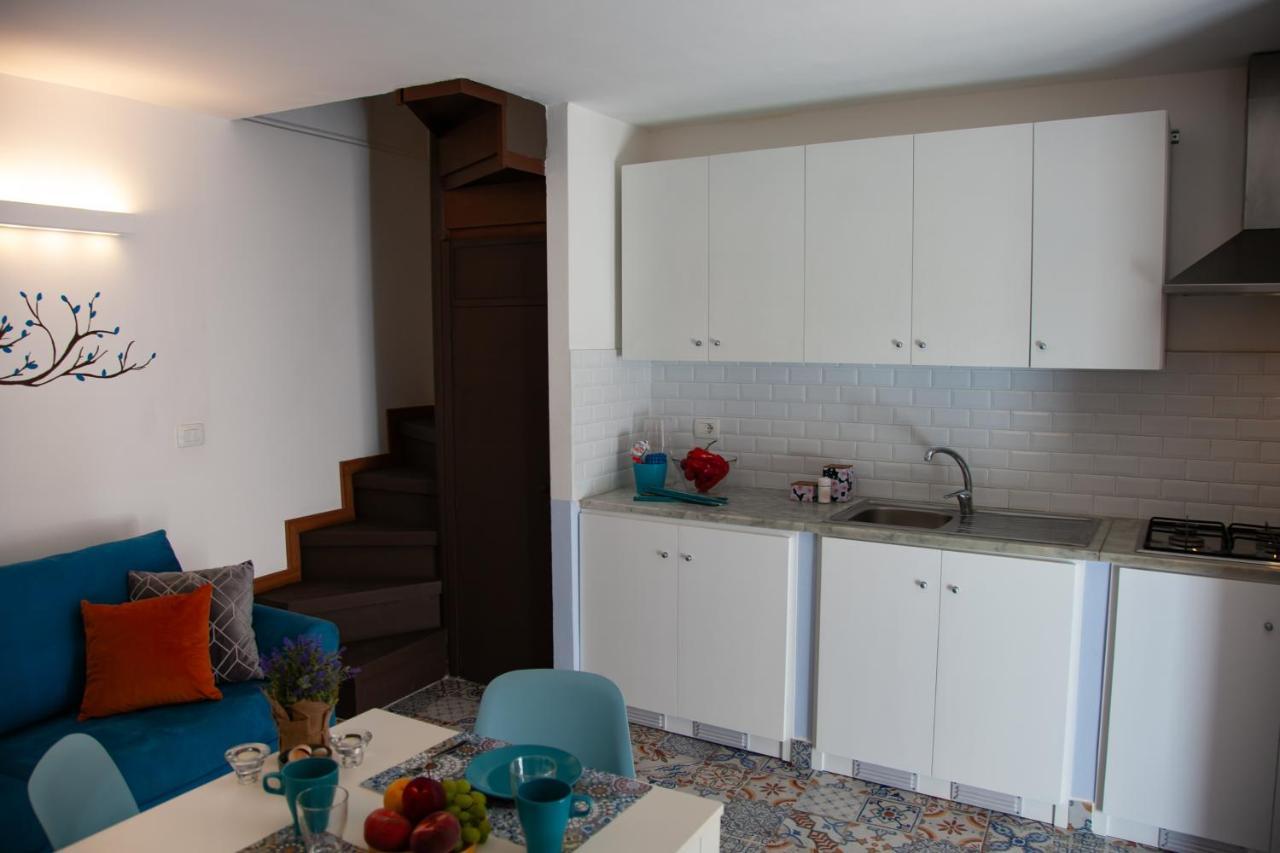 La Casetta In Centro By Sicily In Home Catania Luaran gambar