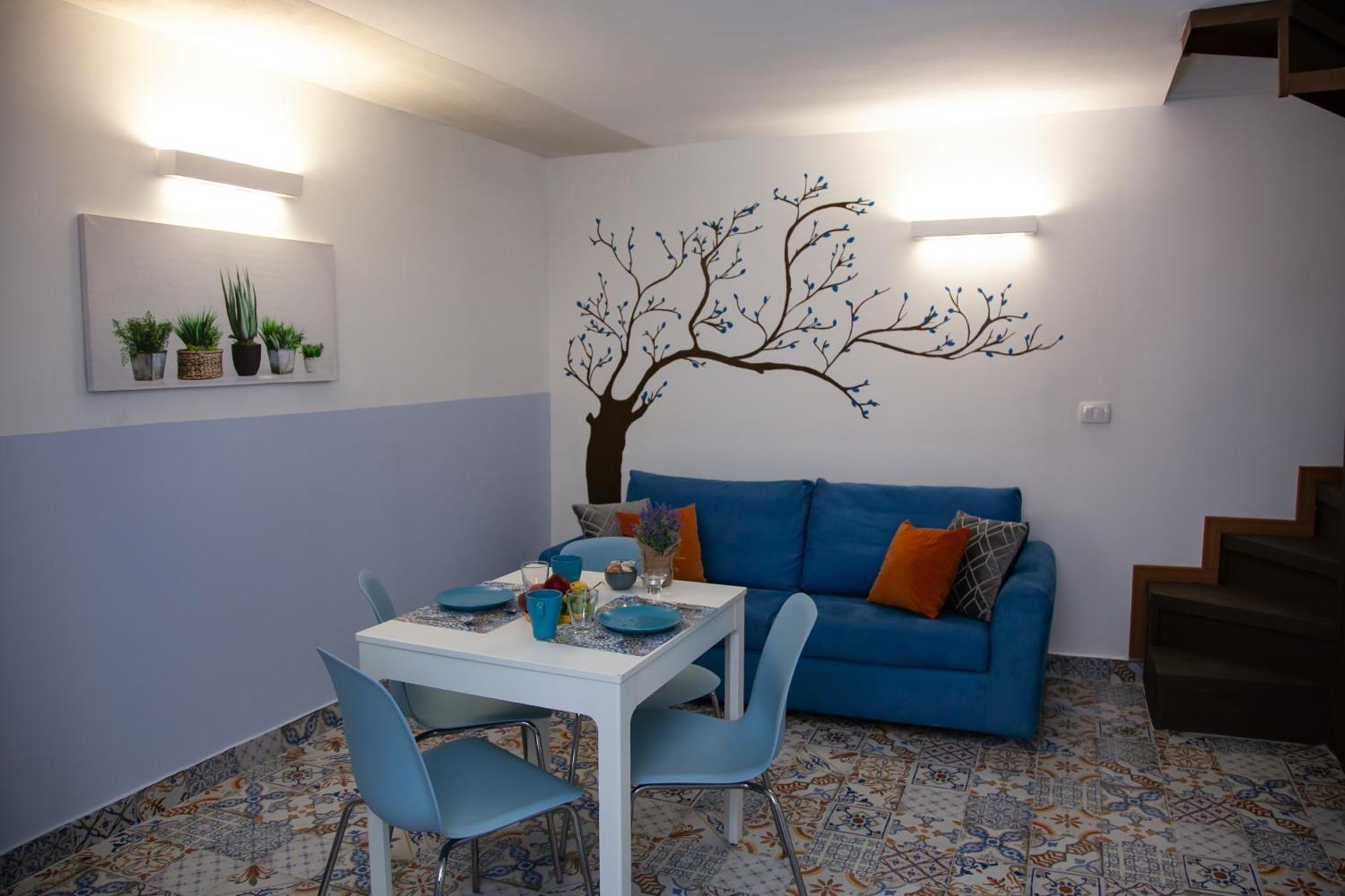 La Casetta In Centro By Sicily In Home Catania Luaran gambar